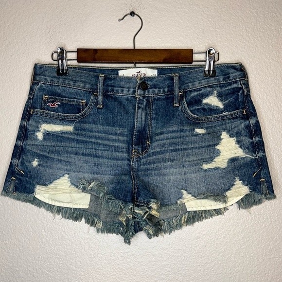 Hollister Pants - HOLLISTER Distressed Jean Shorts Size 9/29